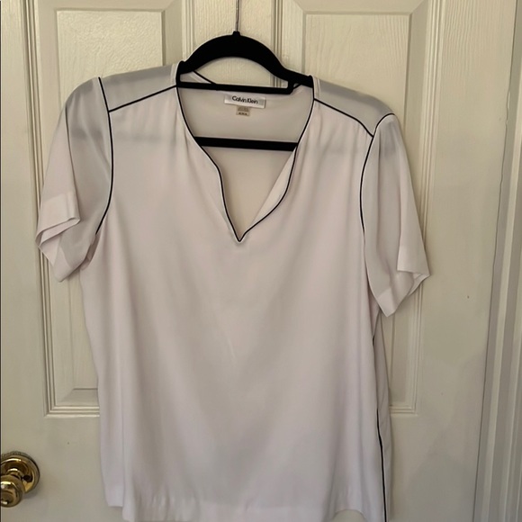 Calvin Klein Tops - Shirt